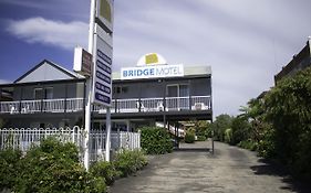 Bridge Motel